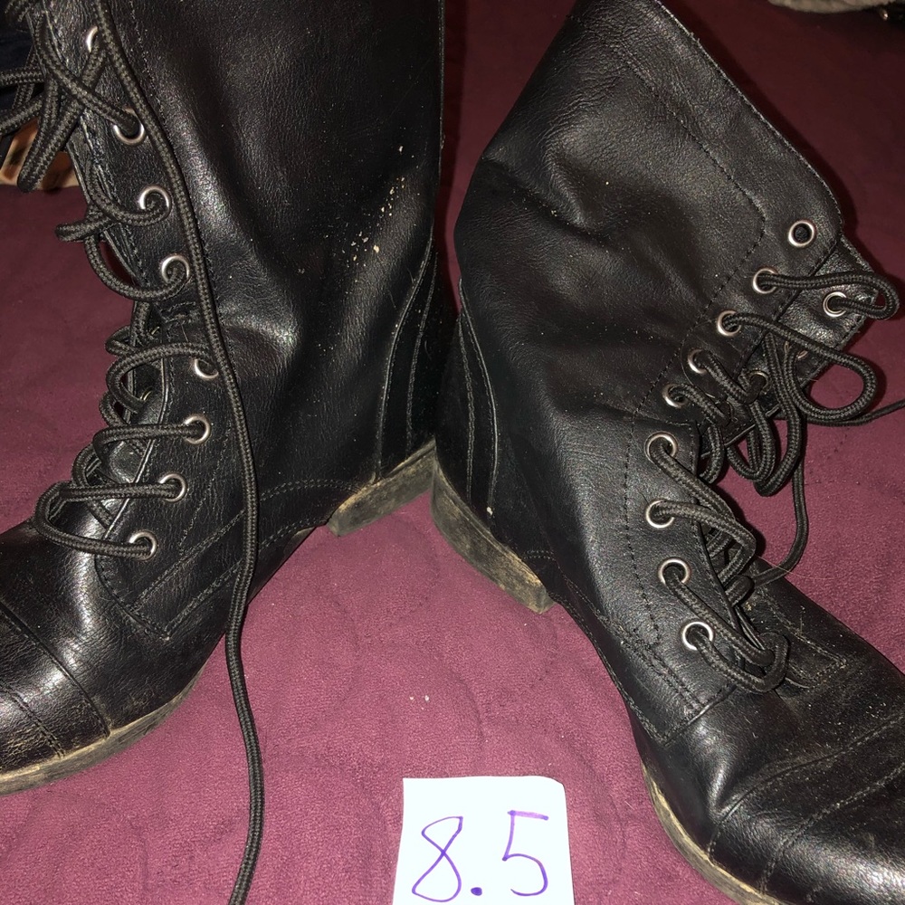 Size 8.5 boots